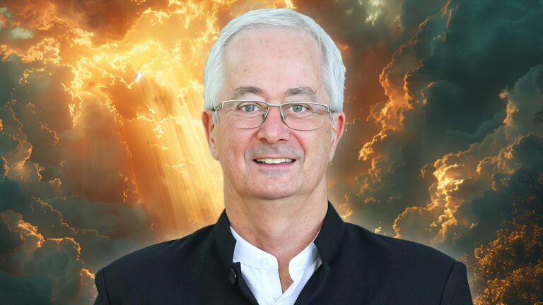 Stephen Chong: Man’s Unexpected NDE & Tour of Heaven