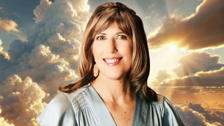 Speaking to the Other Side with Marie Manuchehri