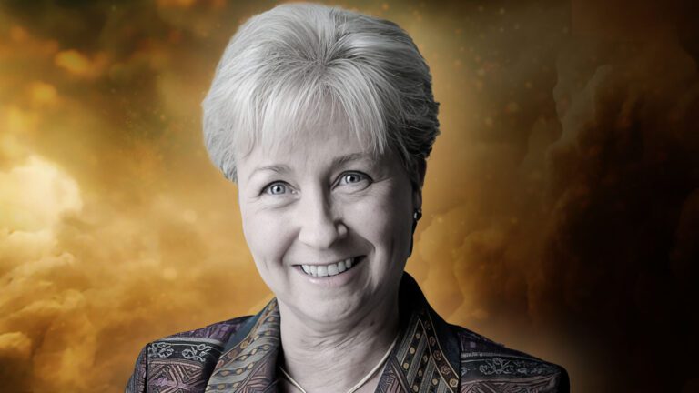 Nanci L. Danison: Doctor Dies in Surgery; Shown How Religion Got It Wrong! Sent Back with Truth (NDE)
